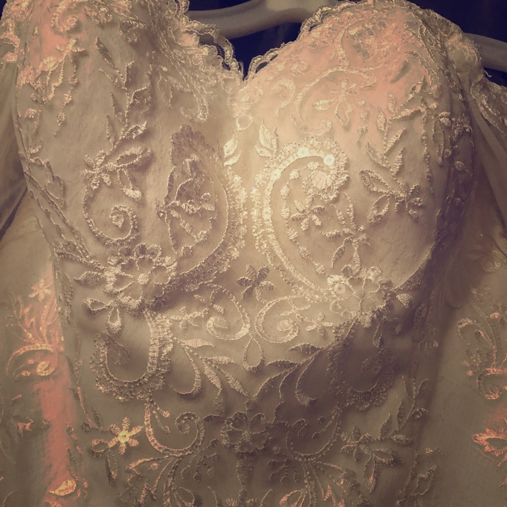 wedding dress